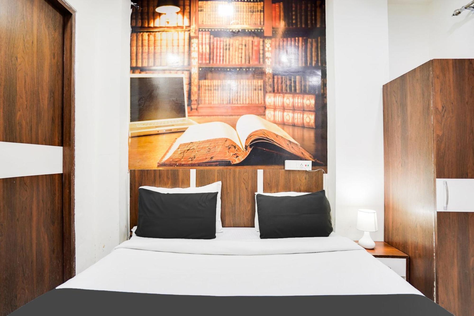Super Oyo Hotel O Sky Wings アジュメール エクステリア 写真